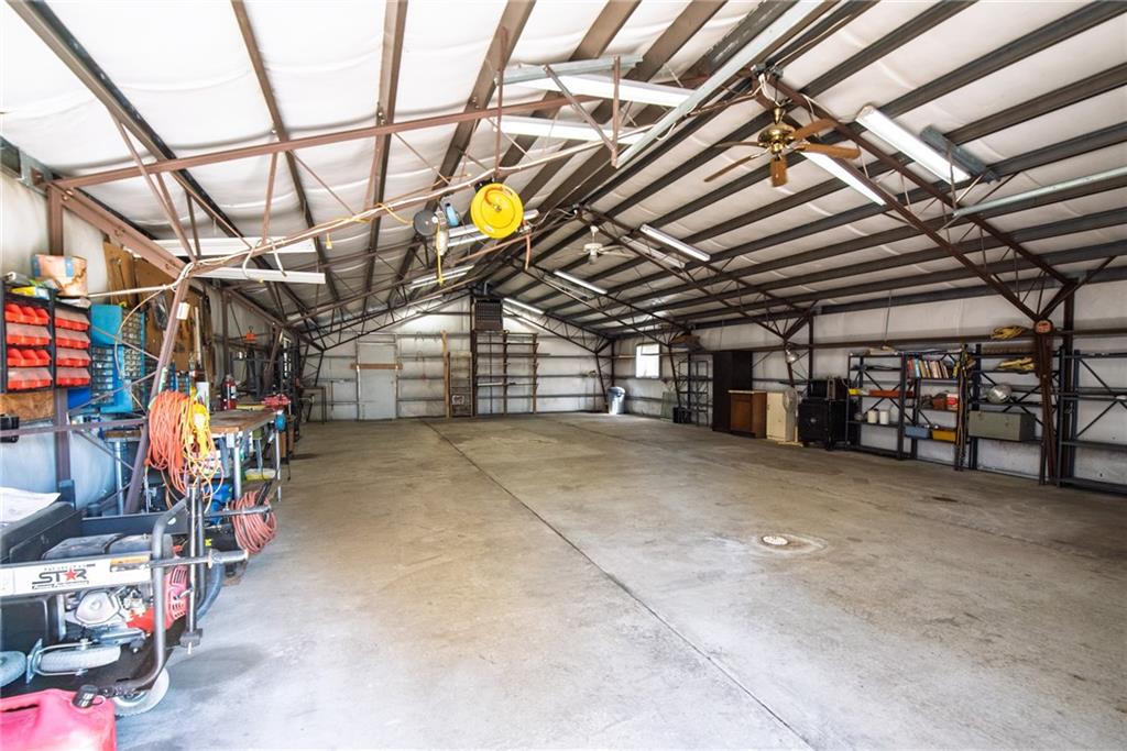 1727 Nw 655 Road Property Photo 9