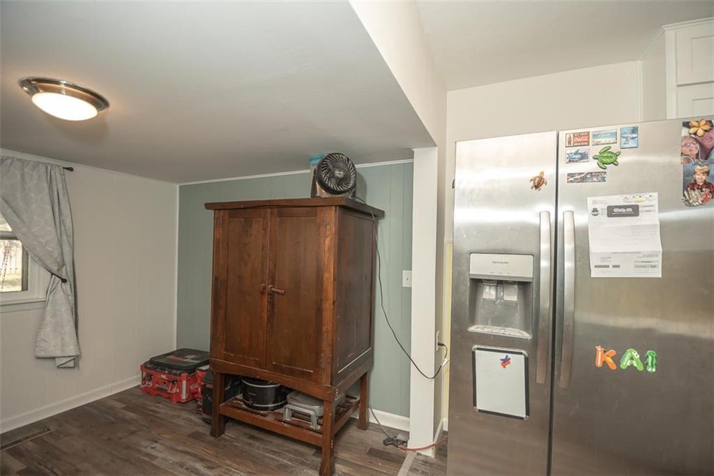 916 S Maple Street Property Photo 10