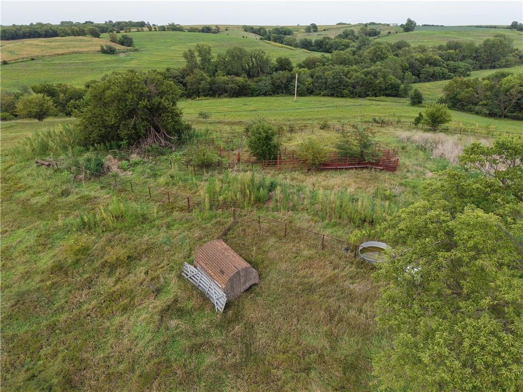 285th Street Property Photo 19