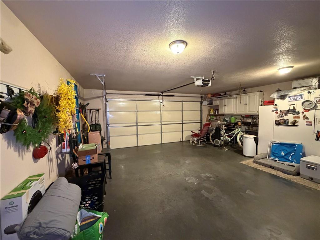 1815 Sylvan Avenue Property Photo 7