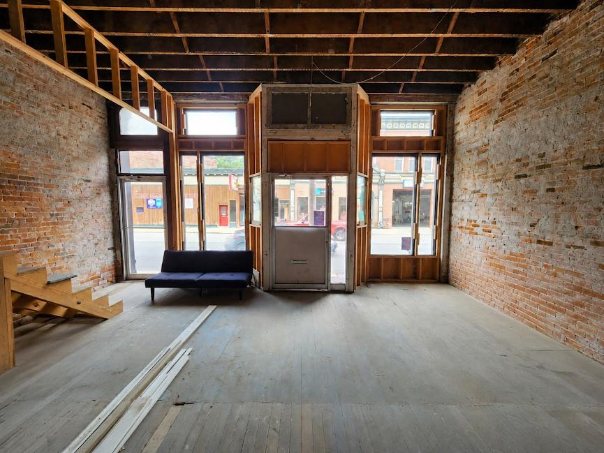 1606 Frederick Avenue Property Photo 12