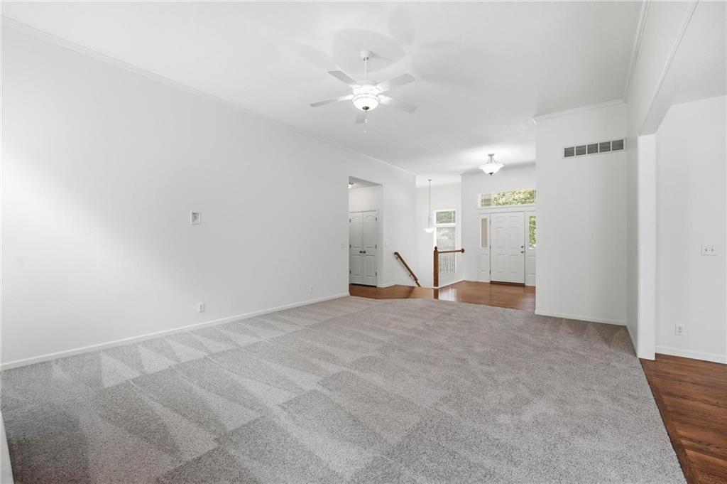 7650 Forest Park Drive Property Photo 10