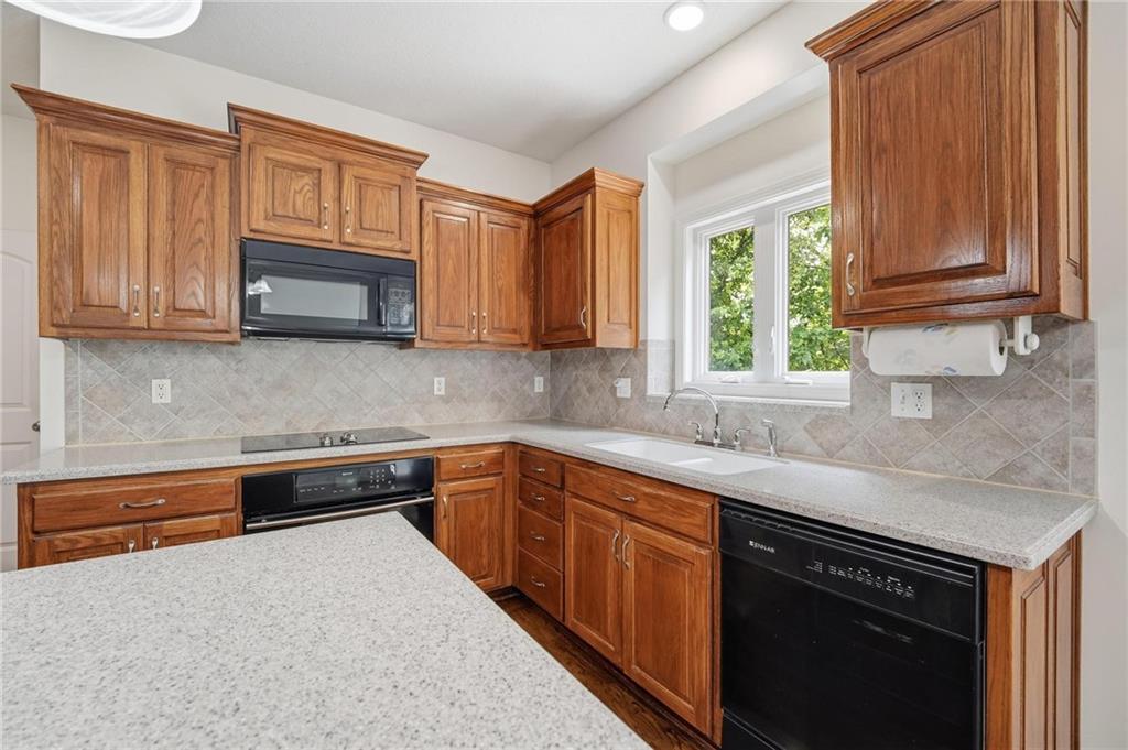 7650 Forest Park Drive Property Photo 19
