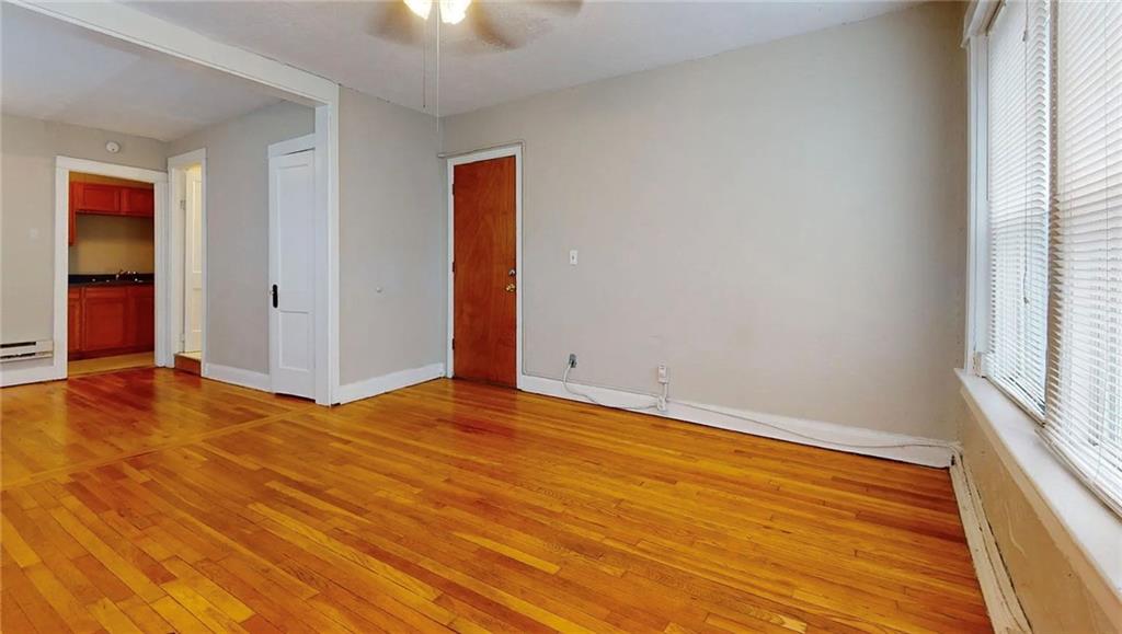 3416 Wyandotte Street Property Photo 5