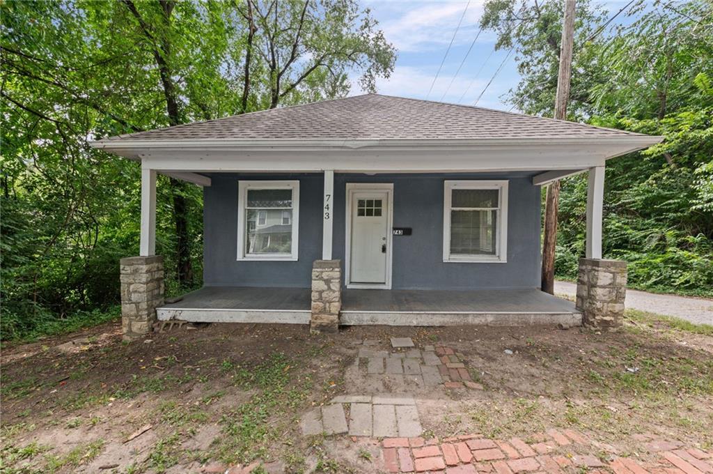 743 Kickapoo Street Property Photo 1