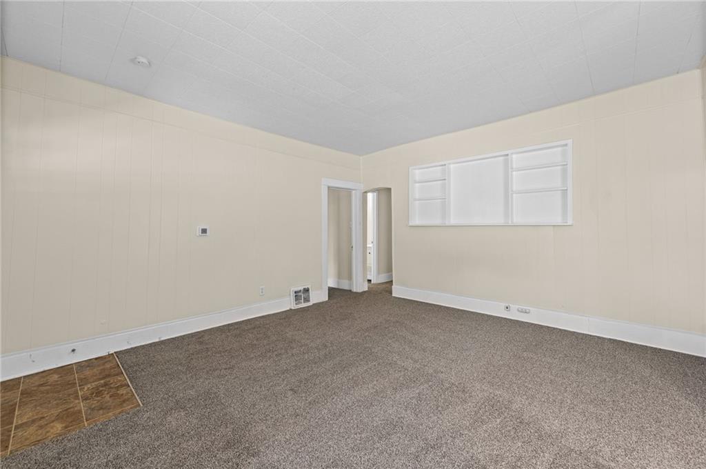 743 Kickapoo Street Property Photo 5