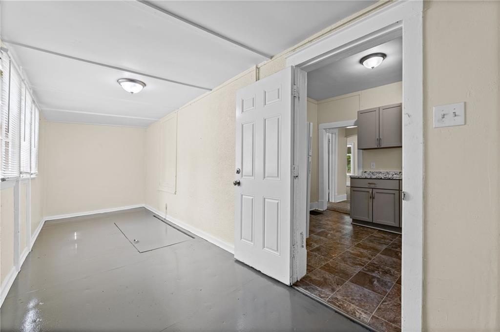 743 Kickapoo Street Property Photo 12