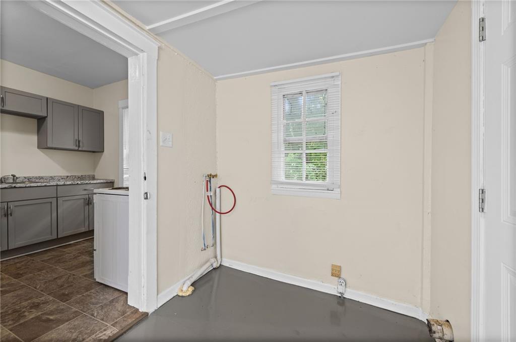 743 Kickapoo Street Property Photo 13