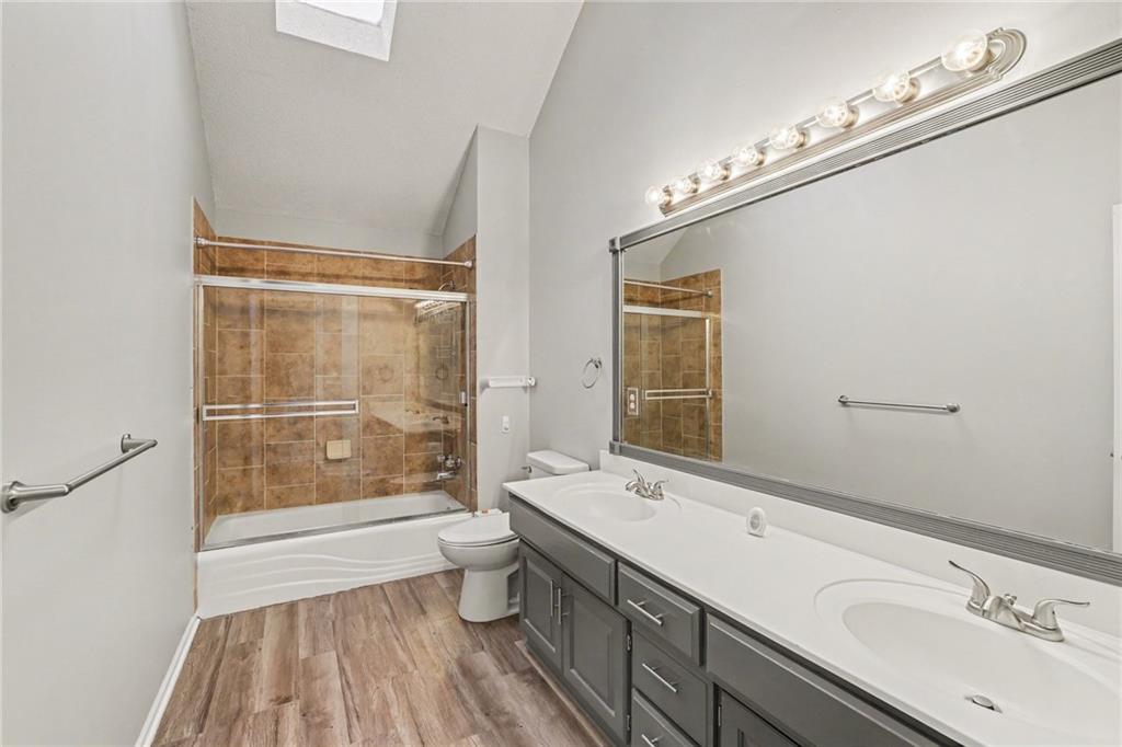 226 N Sunset Lane Property Photo 12