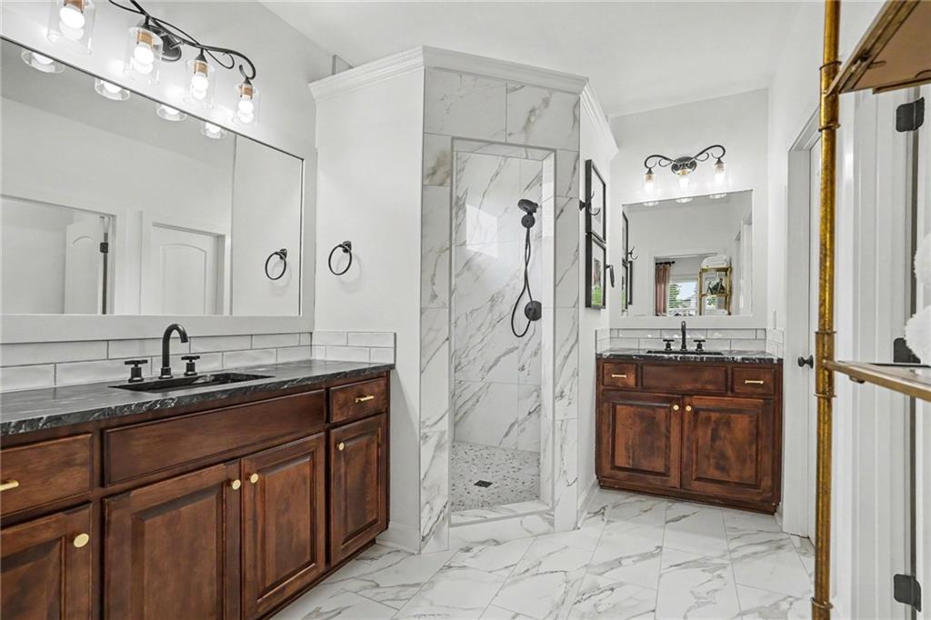 1905 Ne 100th Terrace Property Photo 20