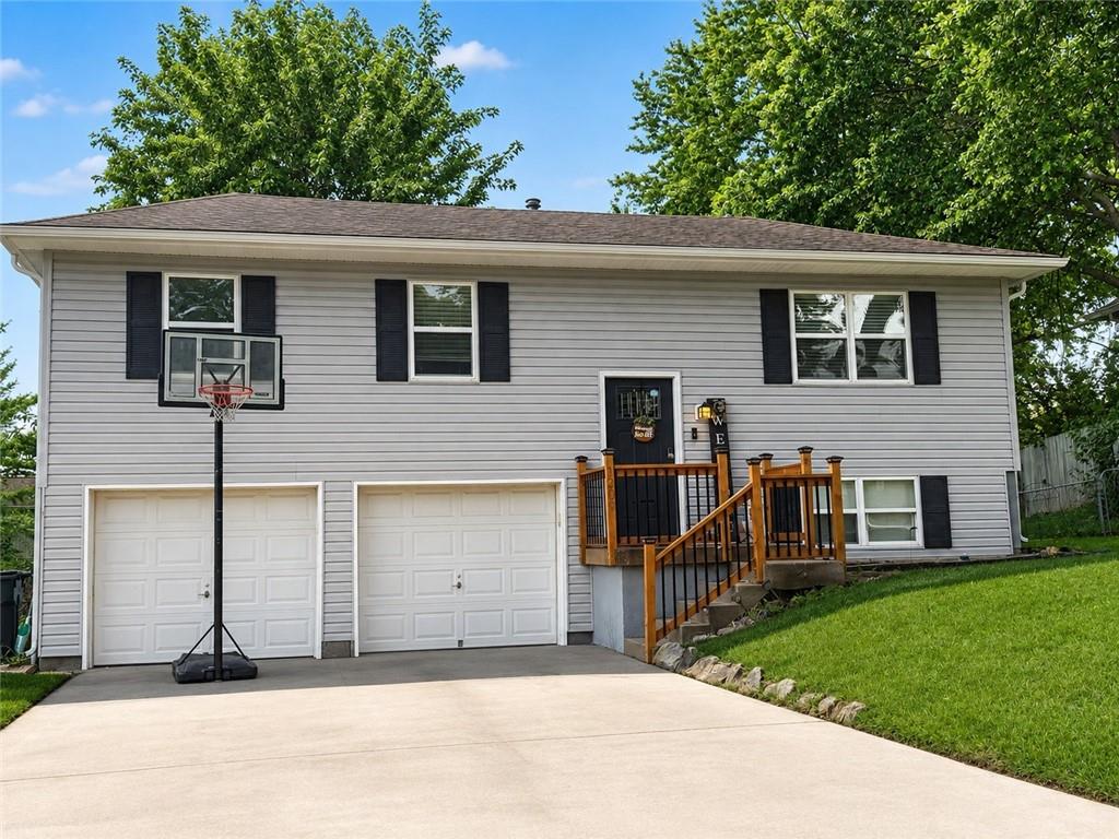 1209 Nw Golfview Drive Property Photo 1