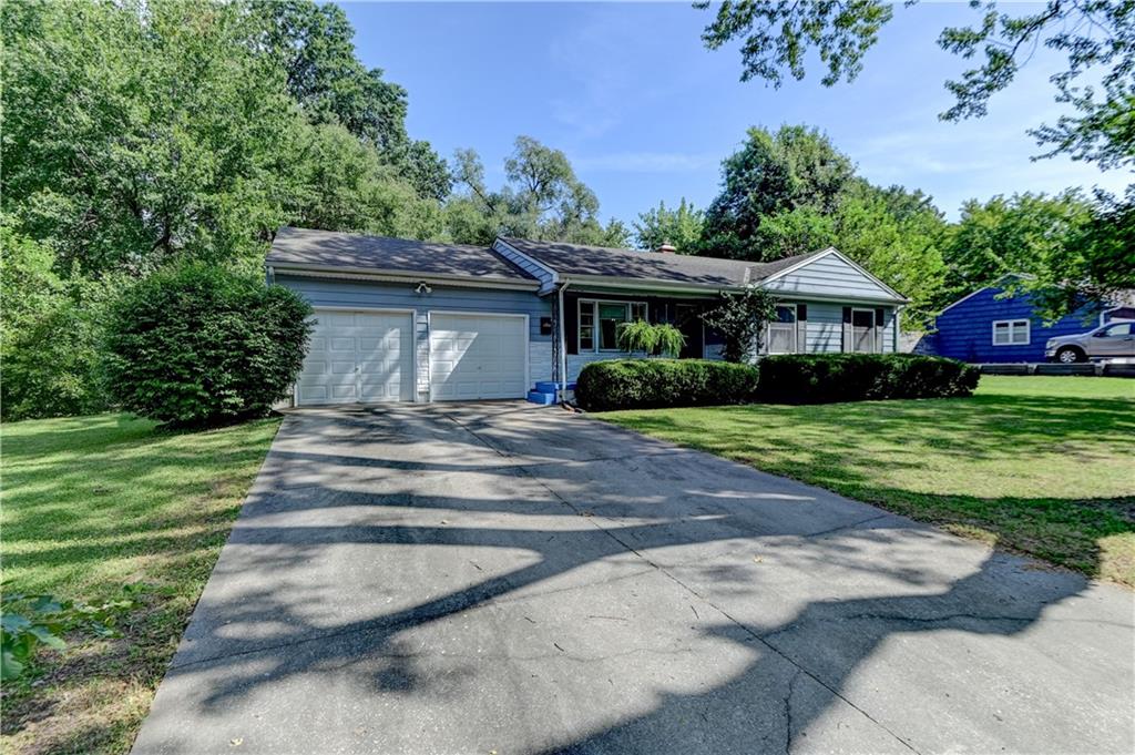 9704 E 81st Street Property Photo 2