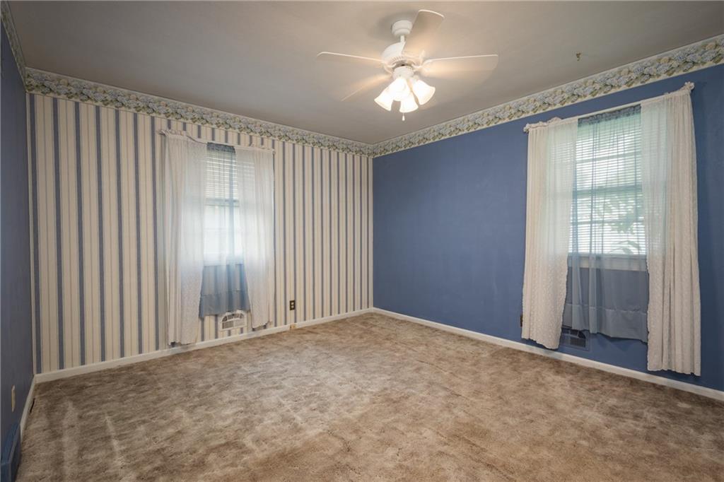 110 S Queen Ridge Drive Property Photo 23