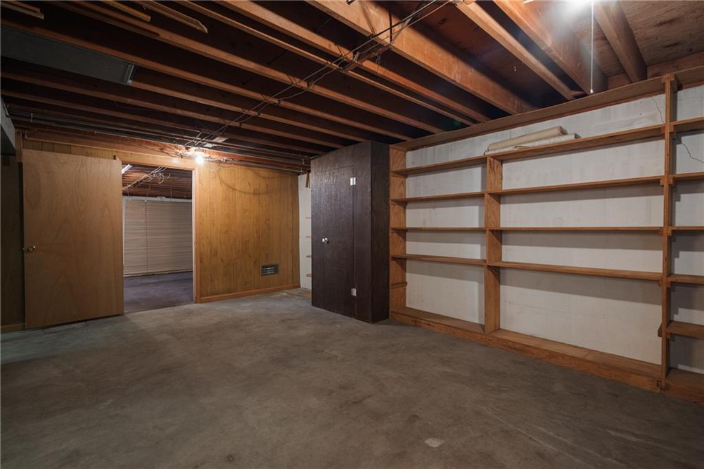 110 S Queen Ridge Drive Property Photo 31
