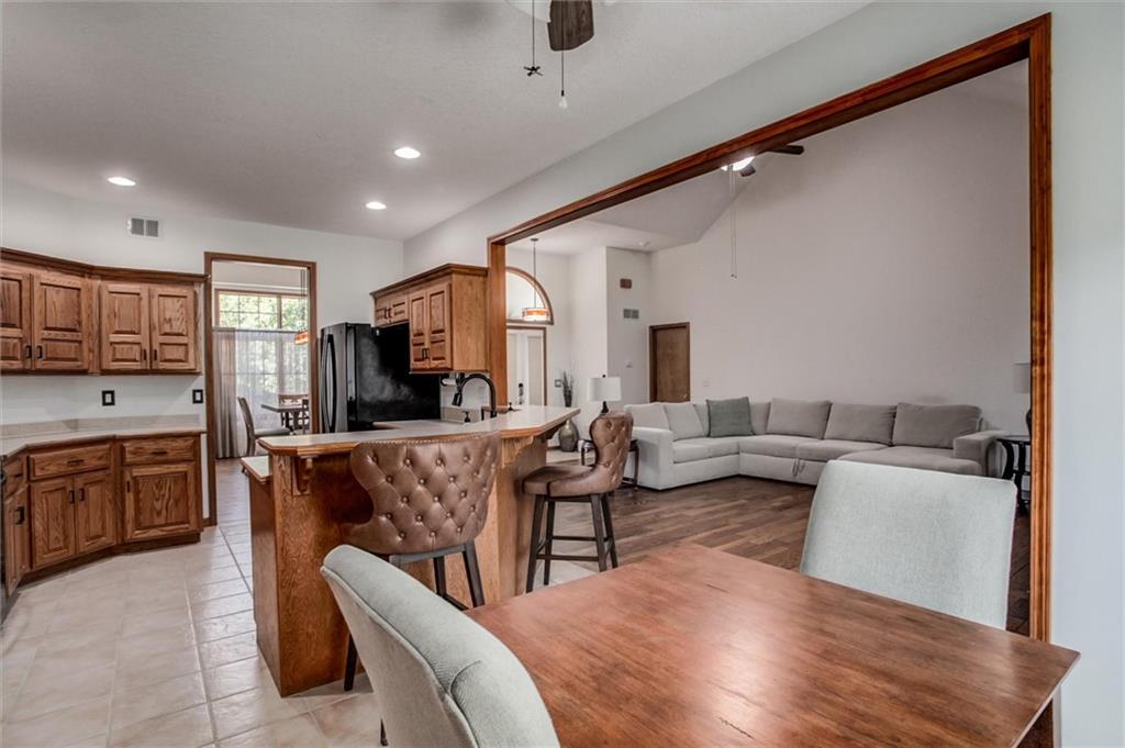 16017 Cedar Street Property Photo 12
