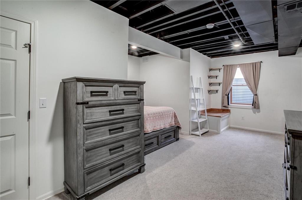 16017 Cedar Street Property Photo 22