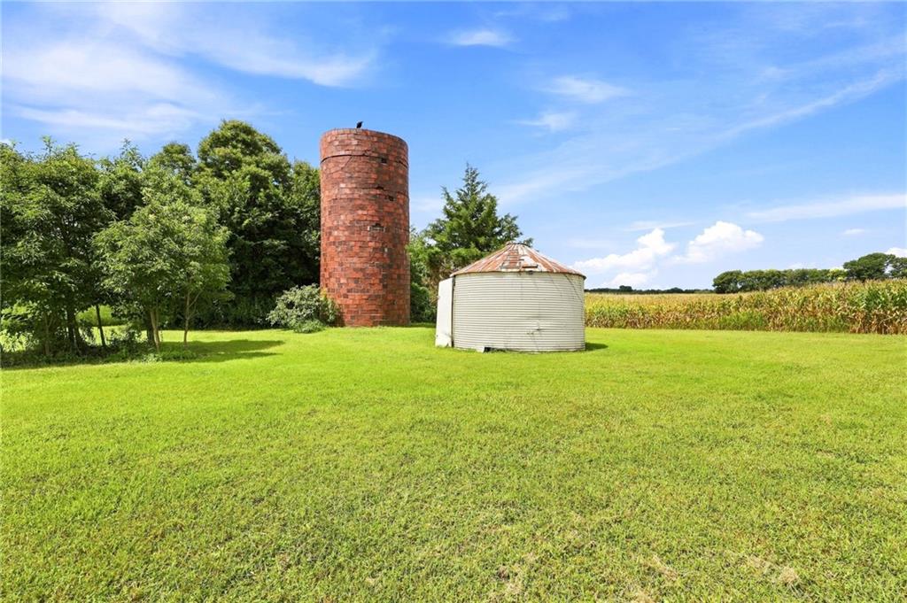 363 Se Pp Highway Property Photo 3