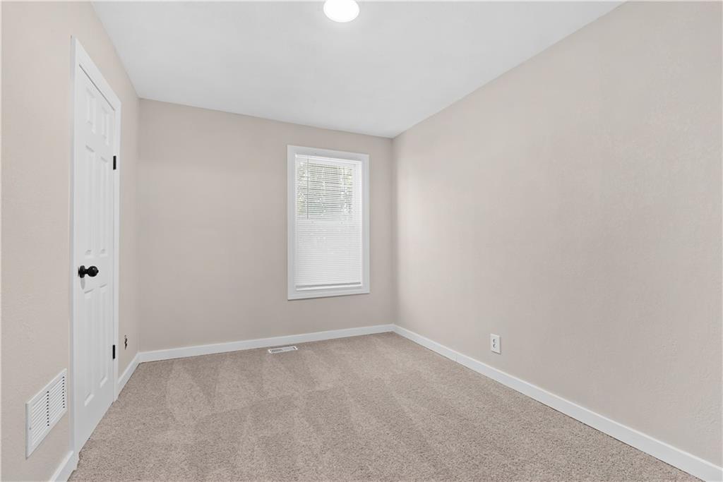 11509 E 75th Street Property Photo 23