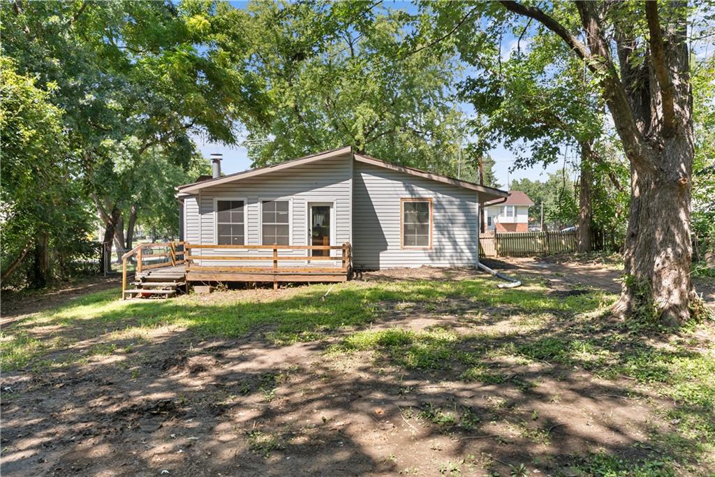 11509 E 75th Street Property Photo 27