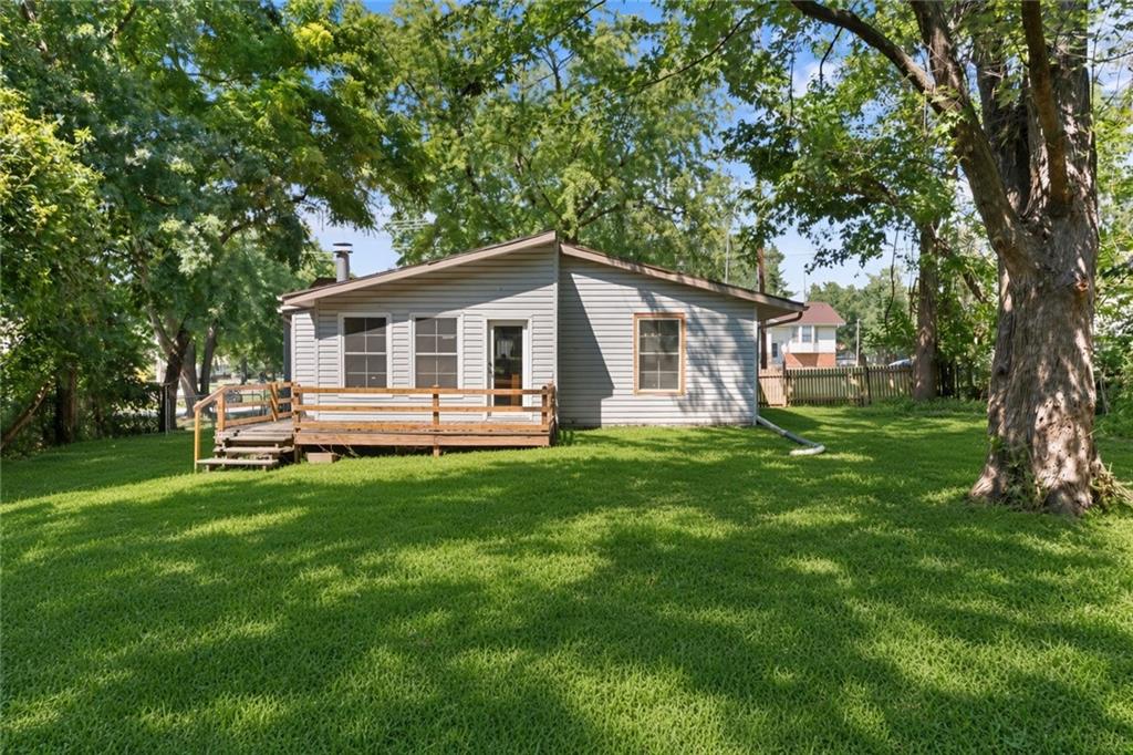 11509 E 75th Street Property Photo 28