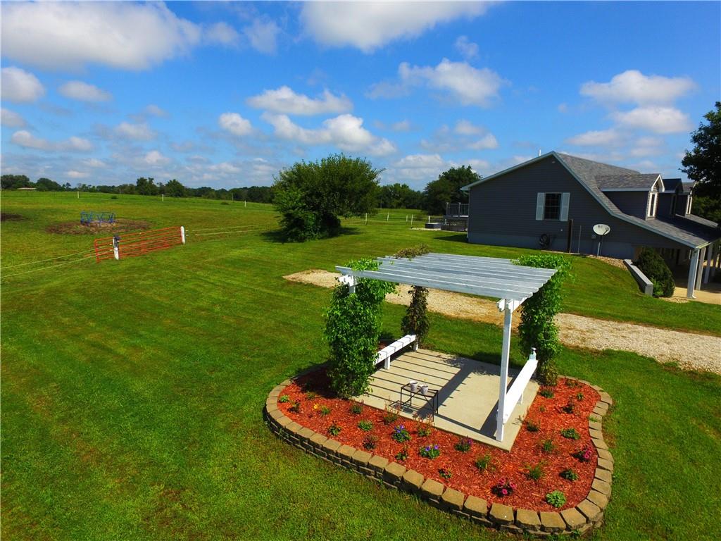 808 Ne 221st Road Property Photo 43