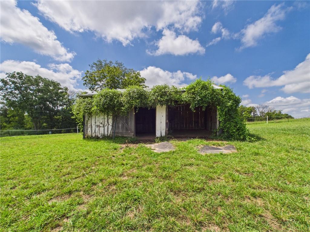 808 Ne 221st Road Property Photo 44