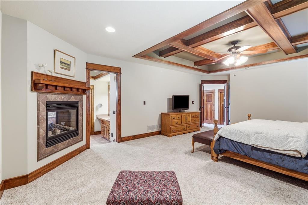 16211 Overbrook Lane Property Photo 33