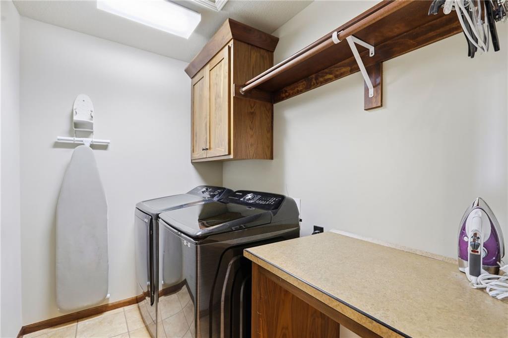 16211 Overbrook Lane Property Photo 37