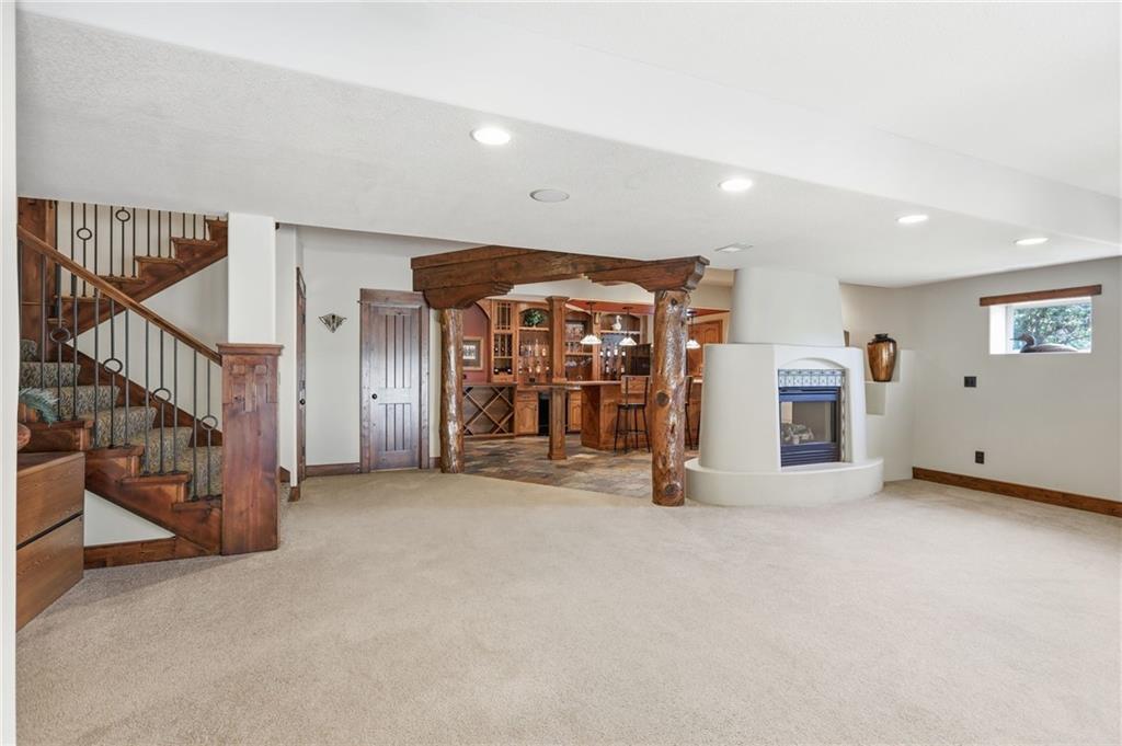 16211 Overbrook Lane Property Photo 46