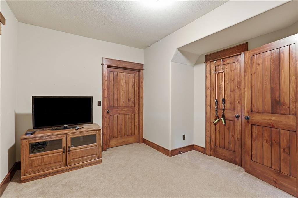16211 Overbrook Lane Property Photo 56