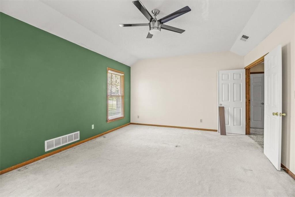 3907 Ne Clearbrook Drive Property Photo 17