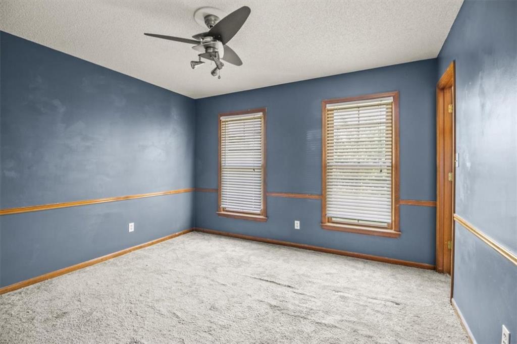 3907 Ne Clearbrook Drive Property Photo 23