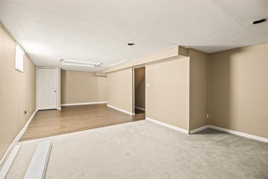 3907 Ne Clearbrook Drive Property Photo 26