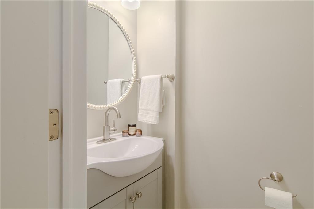 309 Hillcrest Drive Property Photo 25