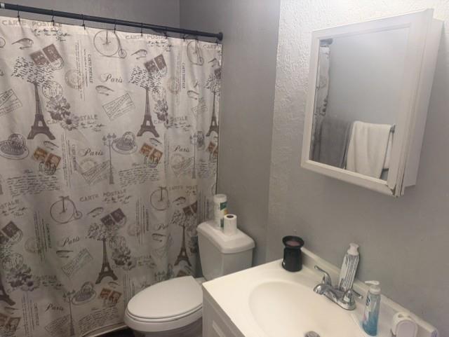 16713 E 3rd Terrace Property Photo 7