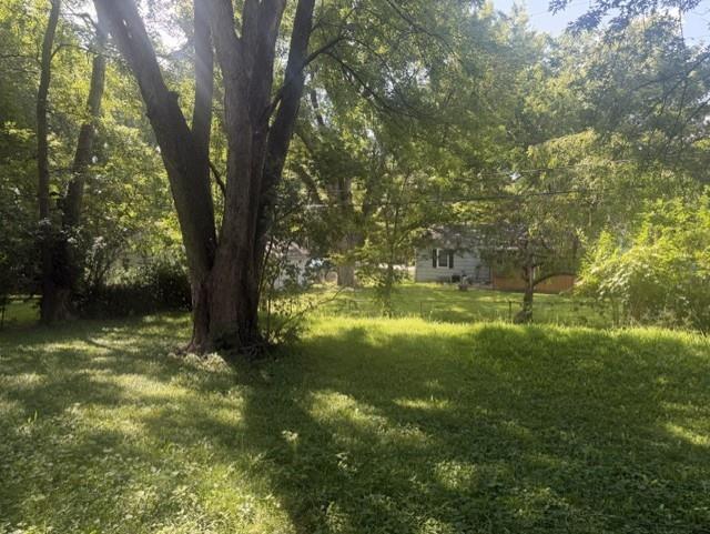 16713 E 3rd Terrace Property Photo 9