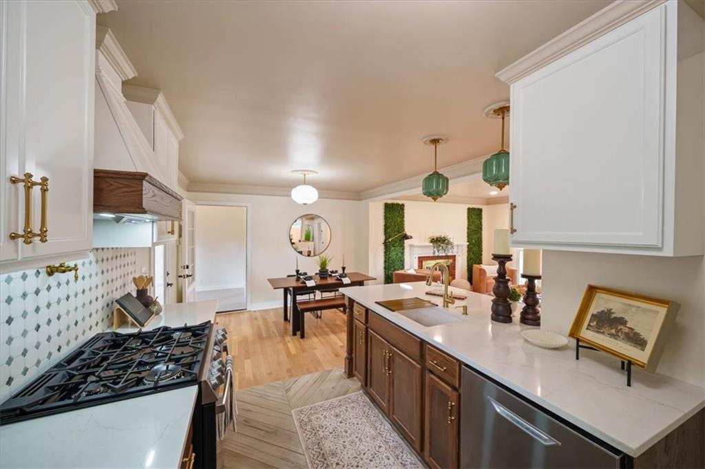 5600 Roe Boulevard Property Photo 13