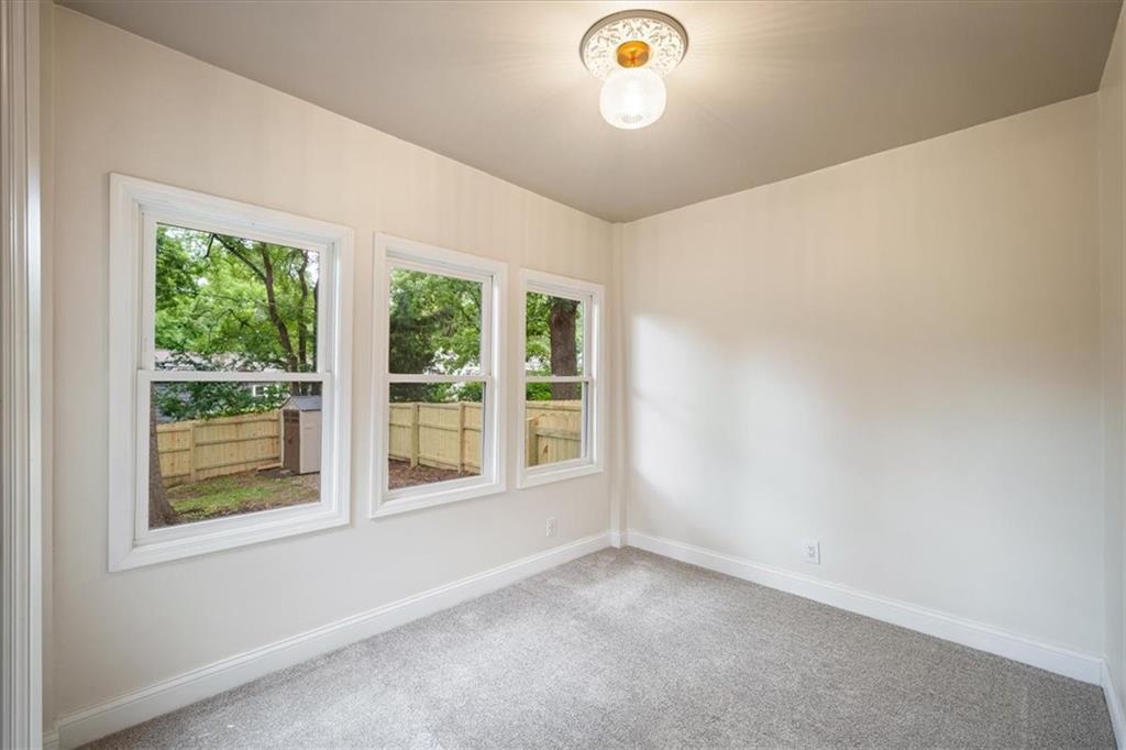 5600 Roe Boulevard Property Photo 15