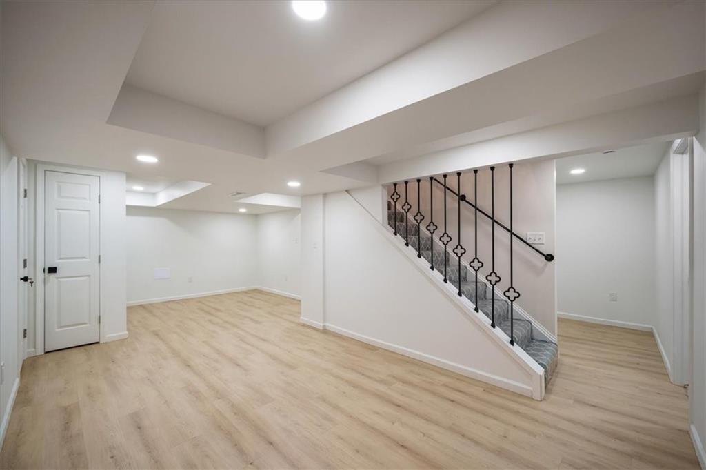 5600 Roe Boulevard Property Photo 24