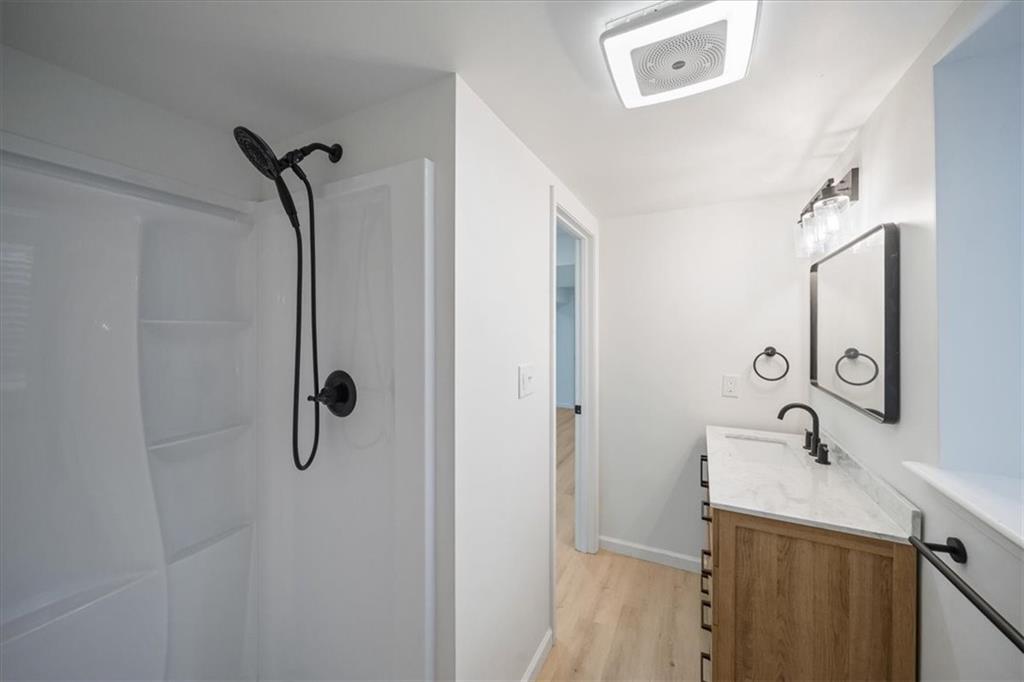 5600 Roe Boulevard Property Photo 29