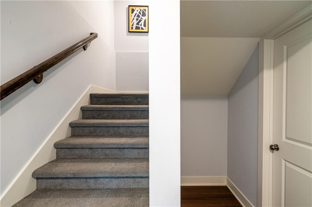 2202 N Woodsbury Road Property Photo 33