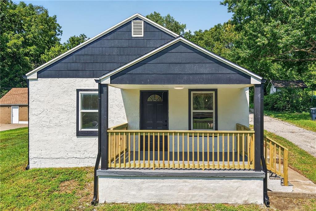 2904 Ne Parvin Road Property Photo 4