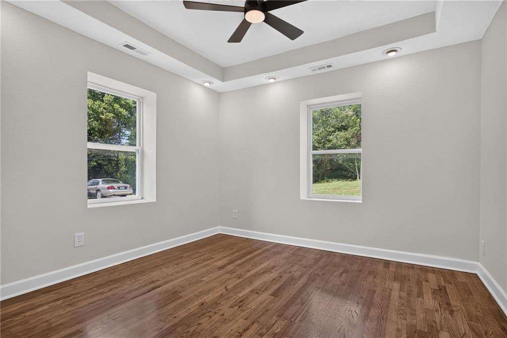 2904 Ne Parvin Road Property Photo 16