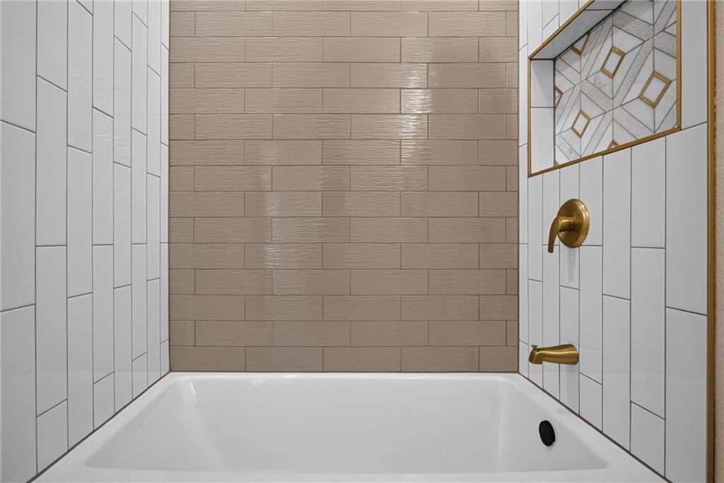 2904 Ne Parvin Road Property Photo 19