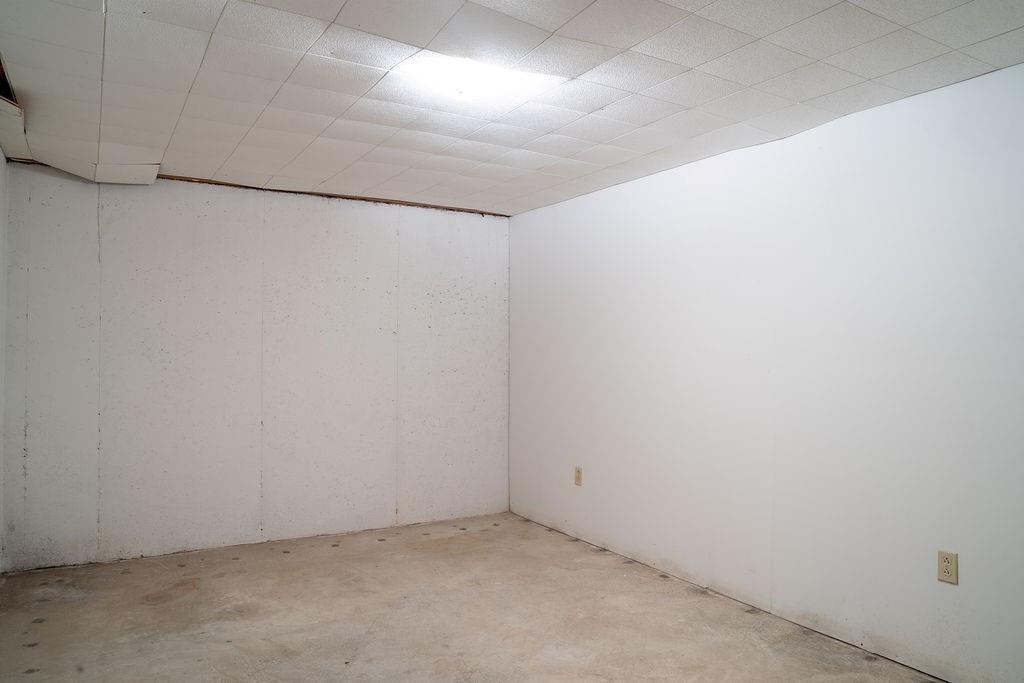 8316 N Virginia Avenue Property Photo 20