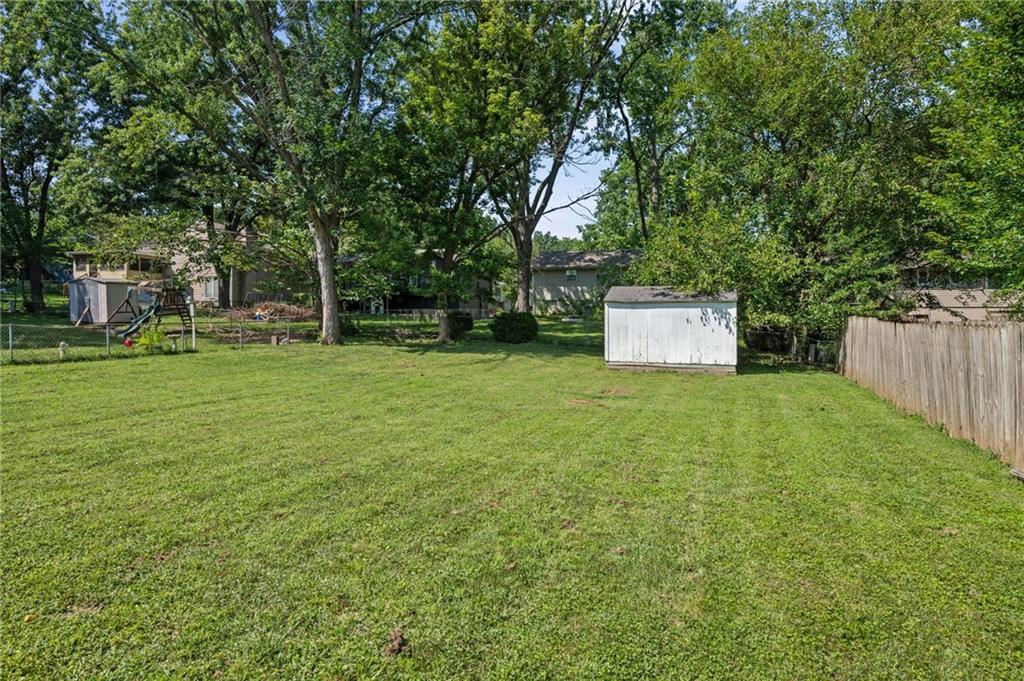 2104 Nw 64th Terrace Property Photo 29