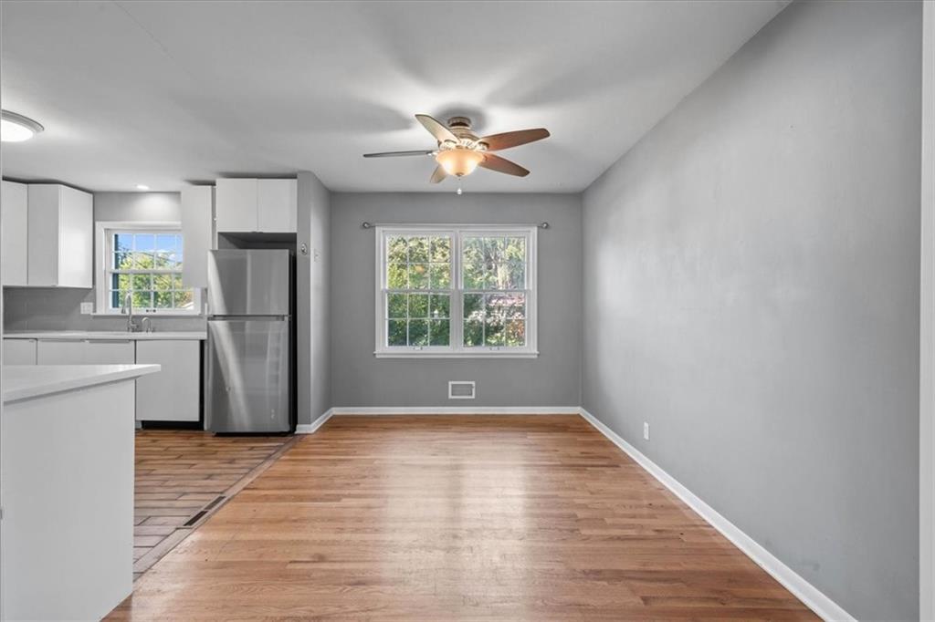 9746 Eby Street Property Photo 6