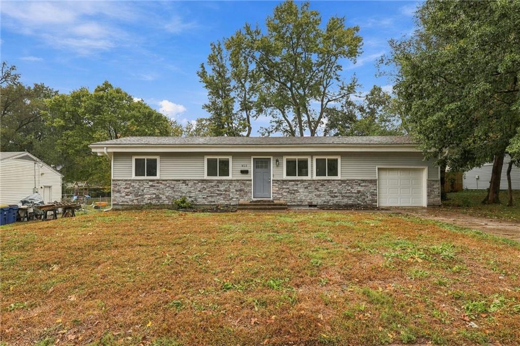 812 W Brown Street Property Photo 1
