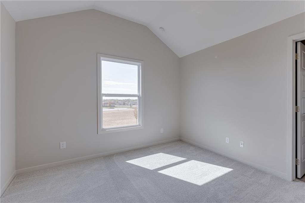 17081 W 164th Terrace Property Photo 27