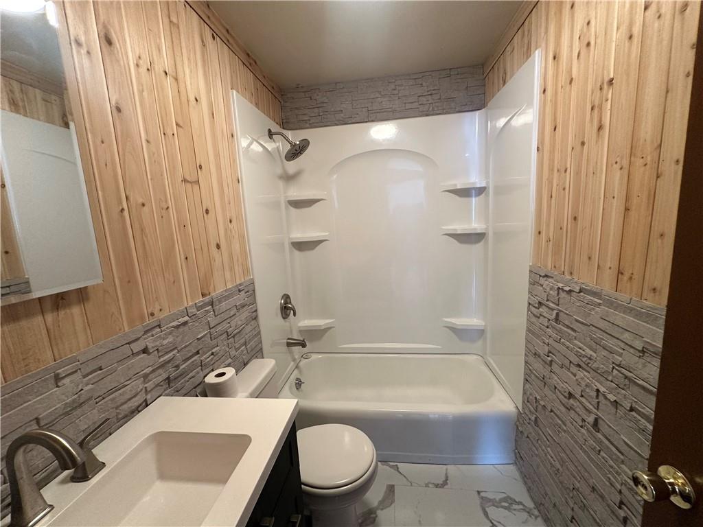 1906 S 22nd Street Property Photo 10
